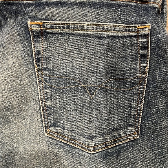 Men Jean pants - Picture 2 of 8